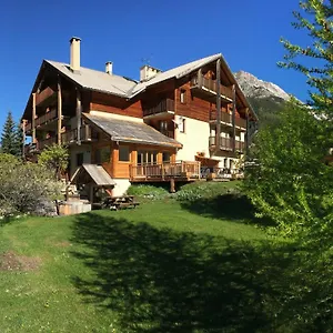 L'echaillon Hotel