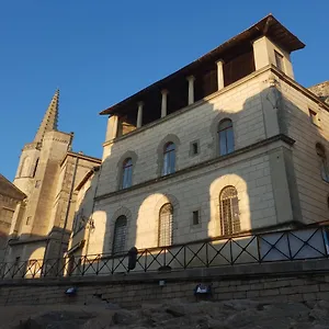 Palais De Luppe, Chambre D'hotes Arles